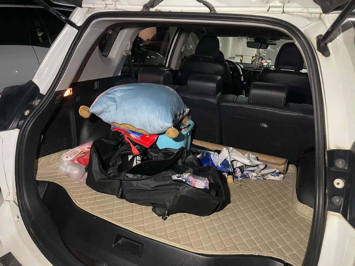 2018 Isuzu Mu-X 1.9T 163HP L4 6AT,autocango,china used car exporter,china ev exporter,chinese used car exporter,chinese used ev exporter