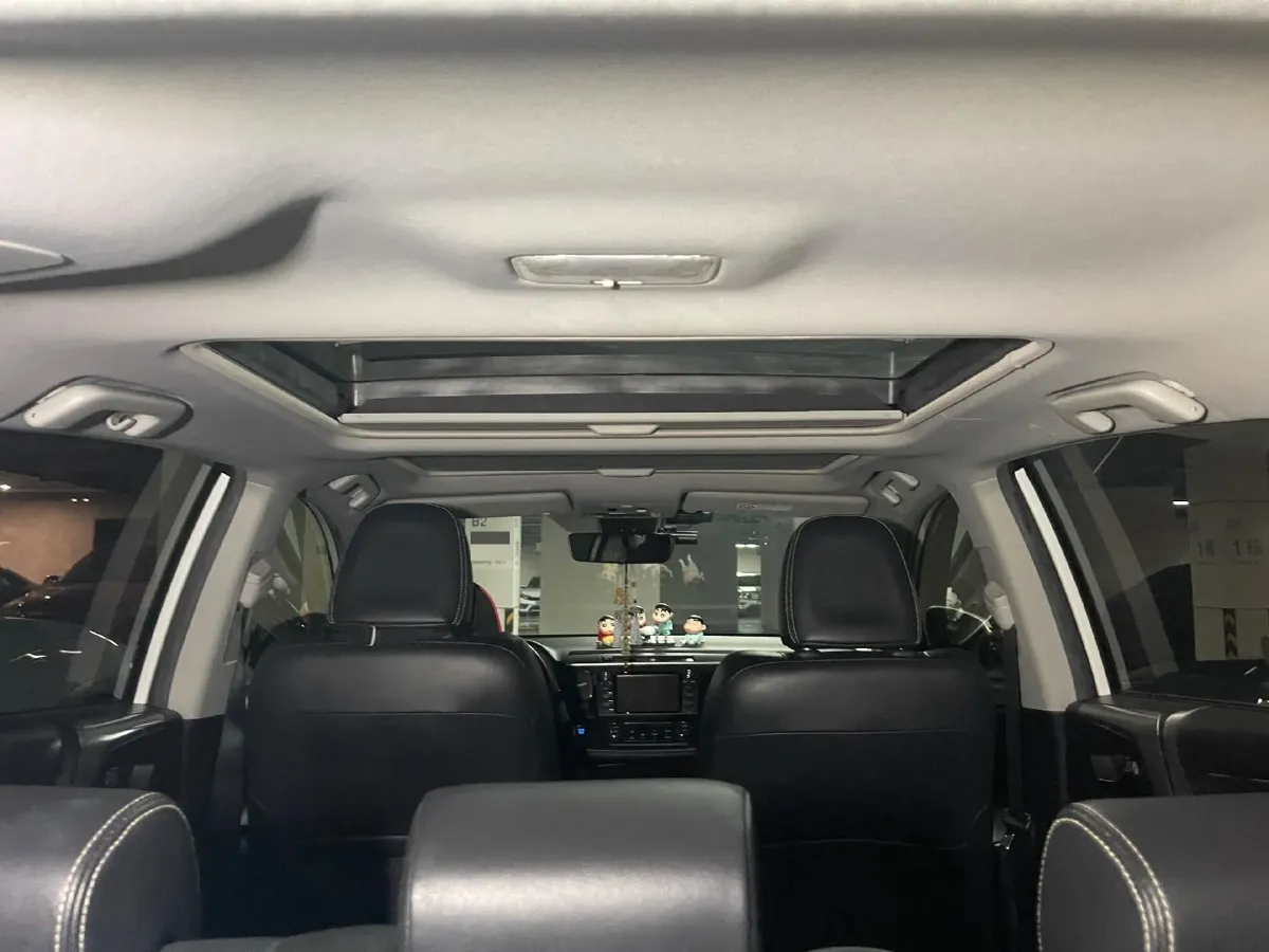 2018 Isuzu Mu-X 1.9T 163HP L4 6AT,autocango,china used car exporter,china ev exporter,chinese used car exporter,chinese used ev exporter