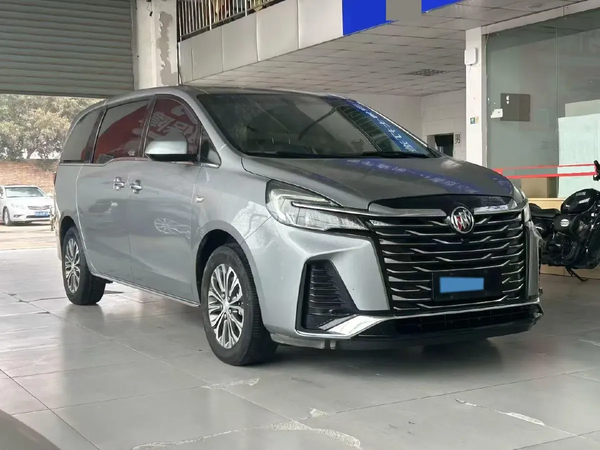 2023 Buick GL8 2.0T 237HP L4 9AT,autocango,china used car exporter,china ev exporter,chinese used car exporter,chinese used ev exporter