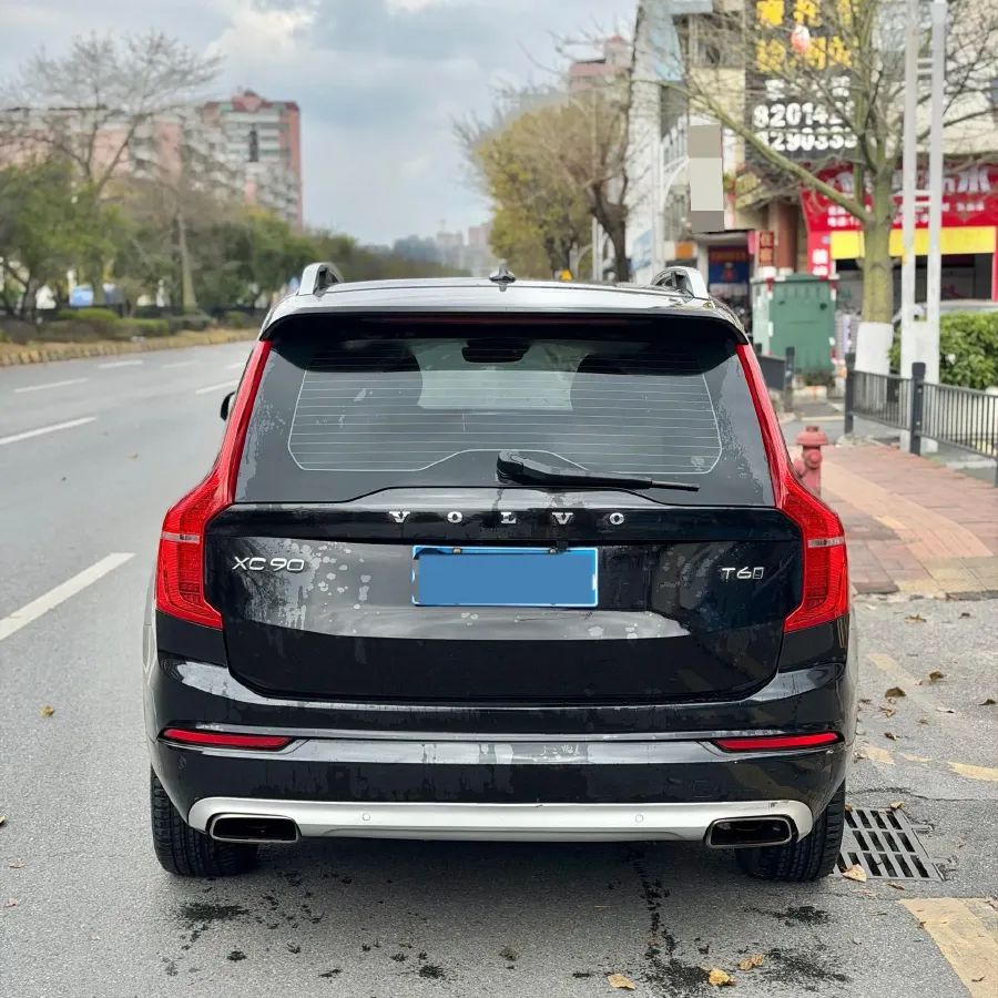 2018 Volvo XC90 2.0T 320HP L4 8AT,autocango,china used car exporter,china ev exporter,chinese used car exporter,chinese used ev exporter