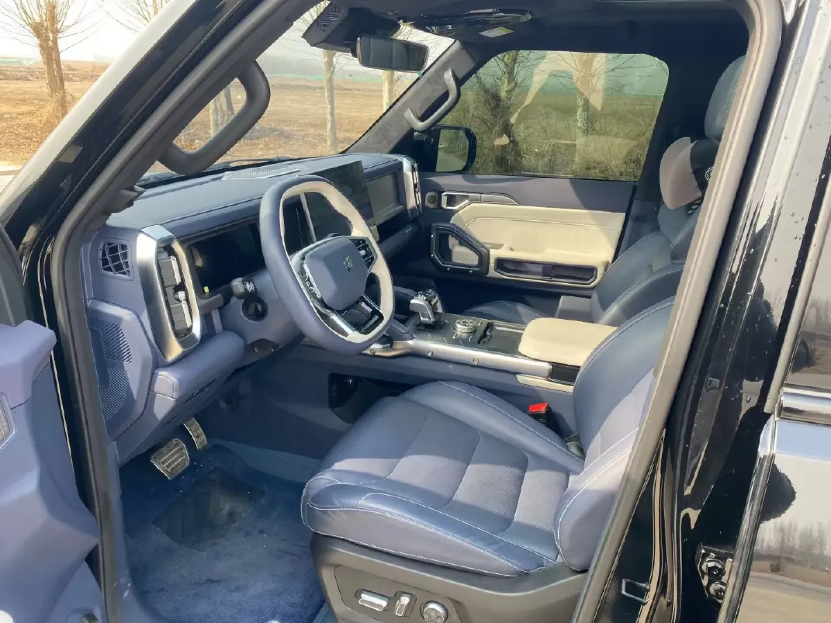 2024 Jetour ShanHai TravellerC-DM 1.5T 156HP L4 3DHT PHEV 43.24KWH,autocango,china used car exporter,china ev exporter,chinese used car exporter,chinese used ev exporter