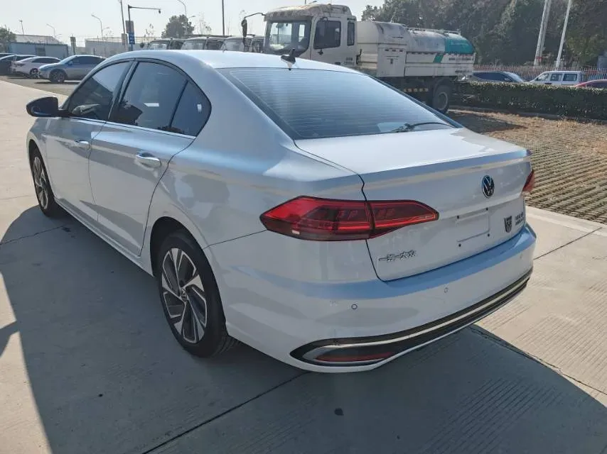 2023 Volkswagen Bora 1.2T 116HP L4 7DCT,autocango,china used car exporter,china ev exporter,chinese used car exporter,chinese used ev exporter
