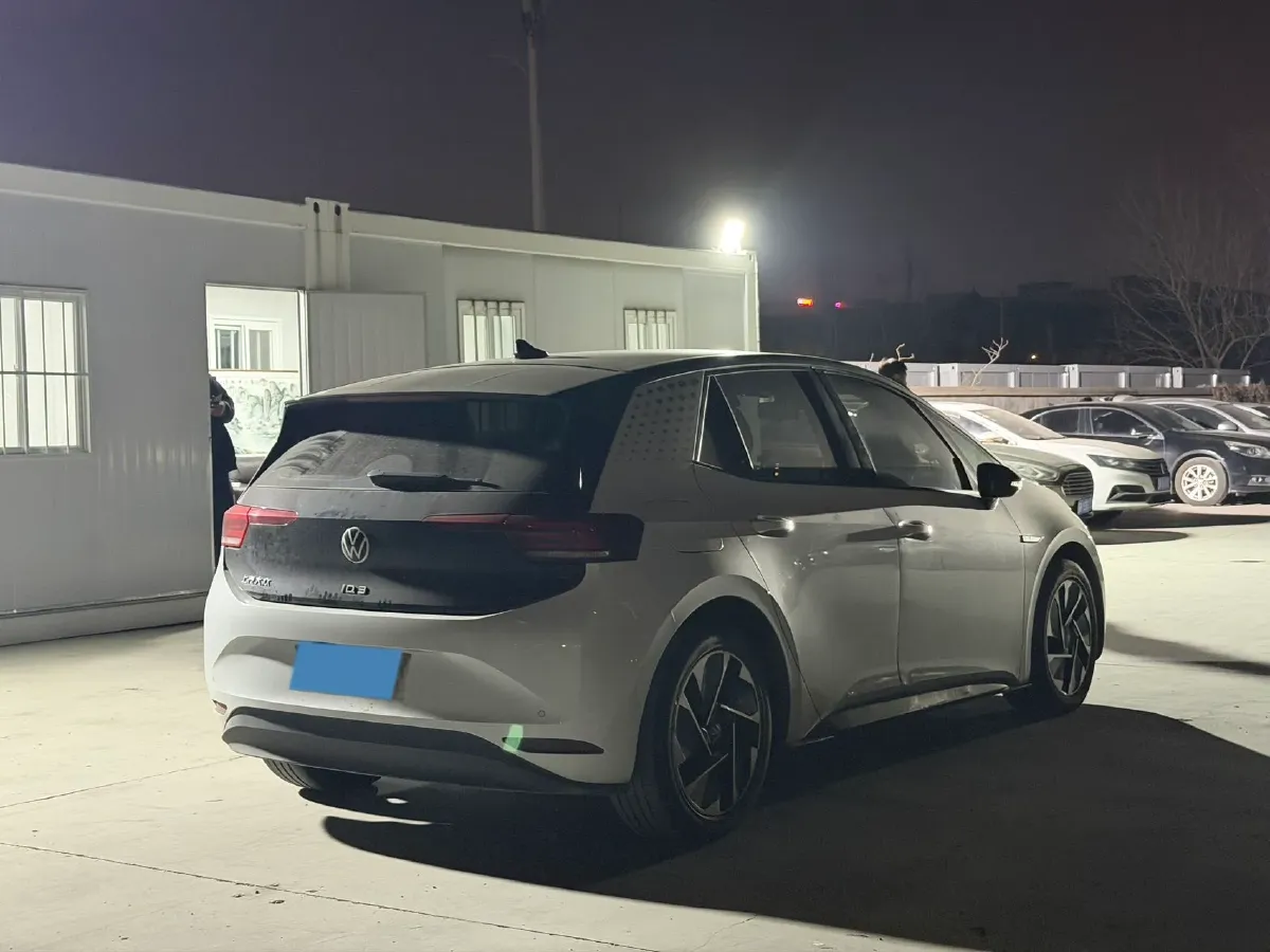 2023 Volkswagen ID.3 BEV 52.8KWH,autocango,china used car exporter,china ev exporter,chinese used car exporter,chinese used ev exporter