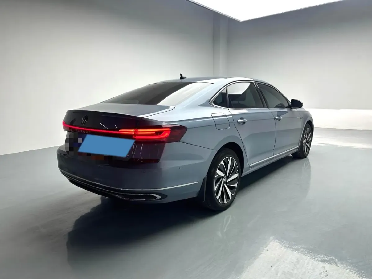 2022 Xpeng P7 BEV 60.2KWH,autocango,china used car exporter,china ev exporter,chinese used car exporter,chinese used ev exporter