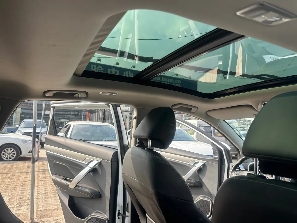 2020 Geely Coolray 1.5T 177HP L3 7DCT,autocango,china used car exporter,china ev exporter,chinese used car exporter,chinese used ev exporter