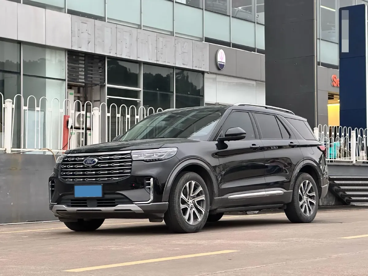 2023 Ford Explorer 2.3T 276HP L4 10AT,autocango,china used car exporter,china ev exporter,chinese used car exporter,chinese used ev exporter
