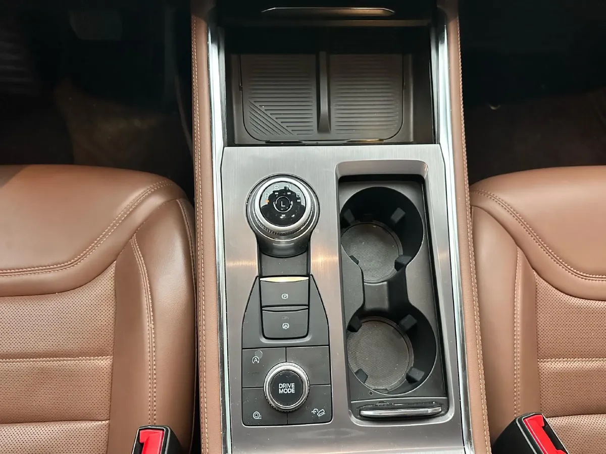 2023 Ford Explorer 2.3T 276HP L4 10AT,autocango,china used car exporter,china ev exporter,chinese used car exporter,chinese used ev exporter