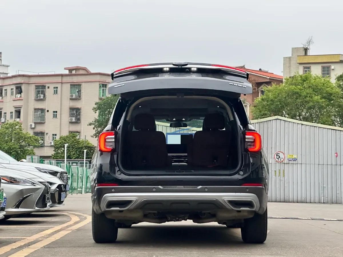 2023 Ford Explorer 2.3T 276HP L4 10AT,autocango,china used car exporter,china ev exporter,chinese used car exporter,chinese used ev exporter