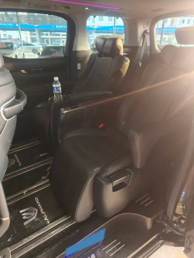 2019 Toyota Vellfire 2.5L 117HP L4 E-CVT Hybrid,autocango,china used car exporter,china ev exporter,chinese used car exporter,chinese used ev exporter