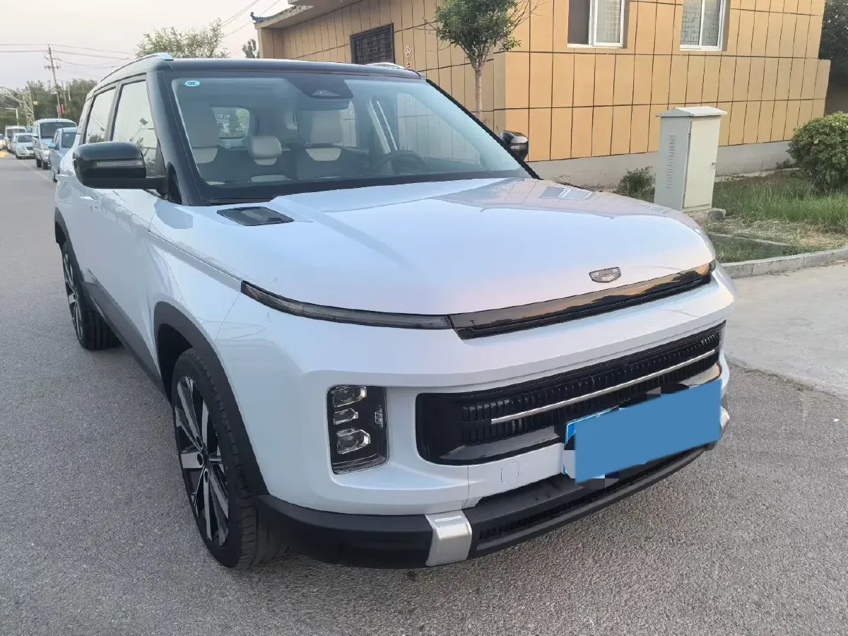 2023 Geely ICON 1.5T 181HP L4 7DCT,autocango,china used car exporter,china ev exporter,chinese used car exporter,chinese used ev exporter