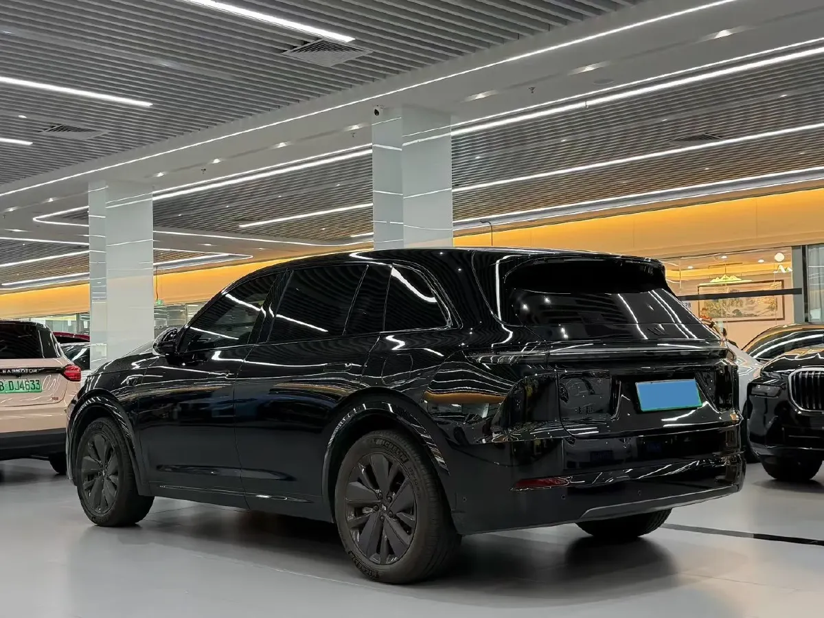 2025 Li L7 Range Extended 154HP REEV,autocango,china used car exporter,china ev exporter,chinese used car exporter,chinese used ev exporter