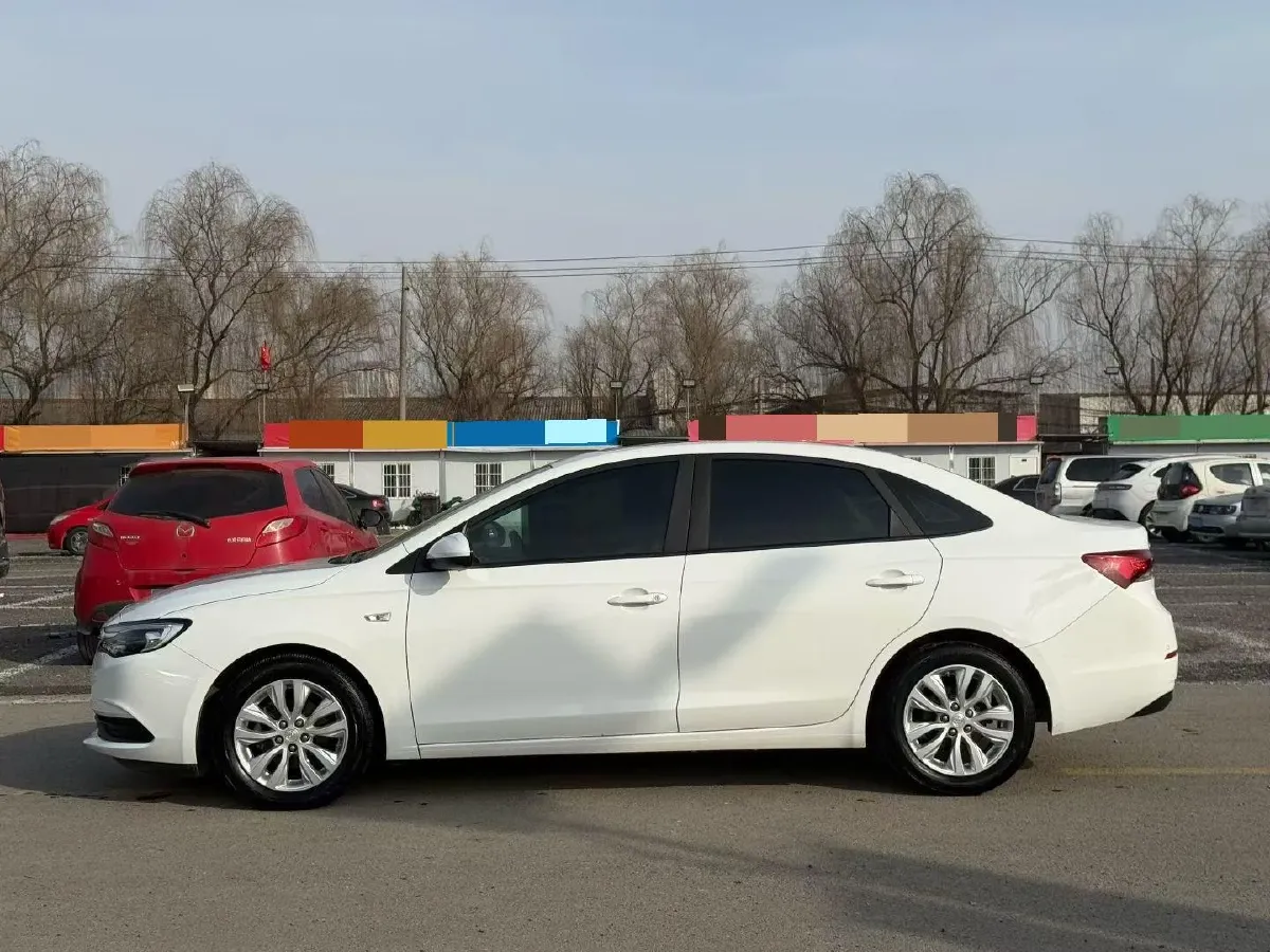 2021 Buick Excelle 1.5L 113HP L4 6AT,autocango,china used car exporter,china ev exporter,chinese used car exporter,chinese used ev exporter