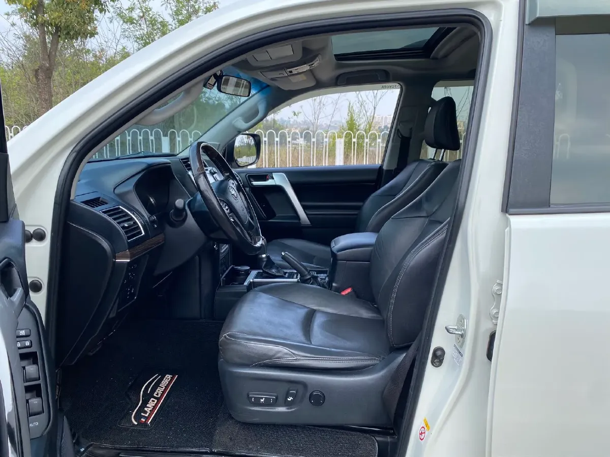 2018 Toyota Land Cruiser Prado 3.5L 280HP V6 6AT,autocango,china used car exporter,china ev exporter,chinese used car exporter,chinese used ev exporter