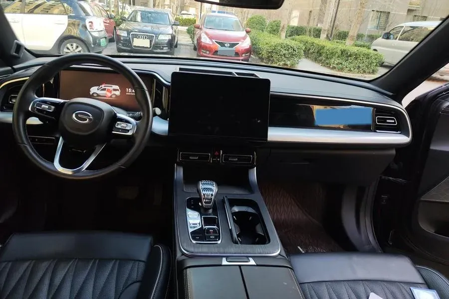 2022 GAC Trumpchi GS8 2.0T 252HP L4 8AT,autocango,china used car exporter,china ev exporter,chinese used car exporter,chinese used ev exporter