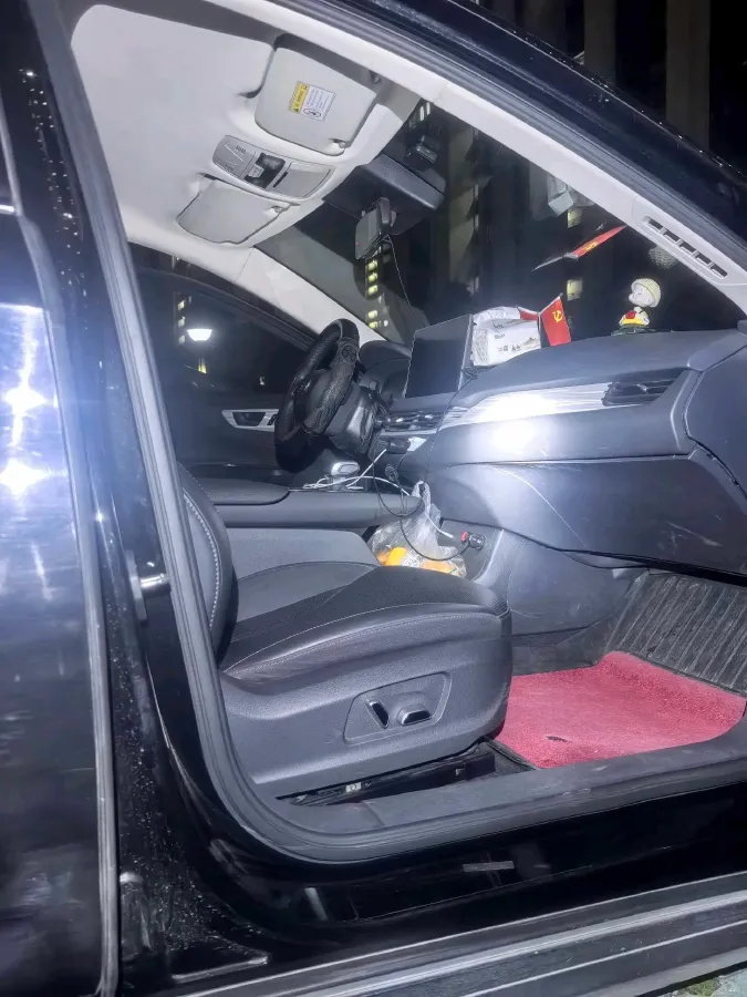 2023 HongQi E-QM5 BEV 82KWH,autocango,china used car exporter,china ev exporter,chinese used car exporter,chinese used ev exporter