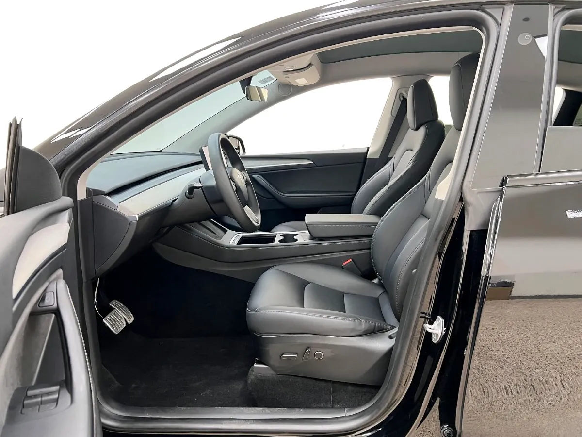 2023 Tesla Model Y BEV 78.4KWH,autocango,china used car exporter,china ev exporter,chinese used car exporter,chinese used ev exporter