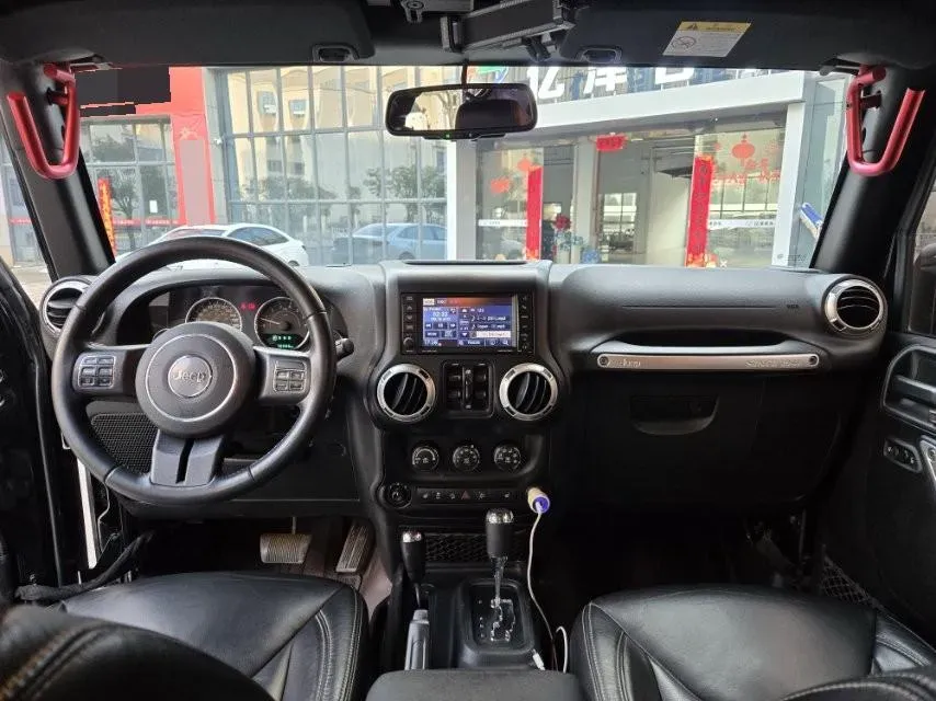 2017 Jeep Wrangler 3.0L 234HP V6 5AT,autocango,china used car exporter,china ev exporter,chinese used car exporter,chinese used ev exporter