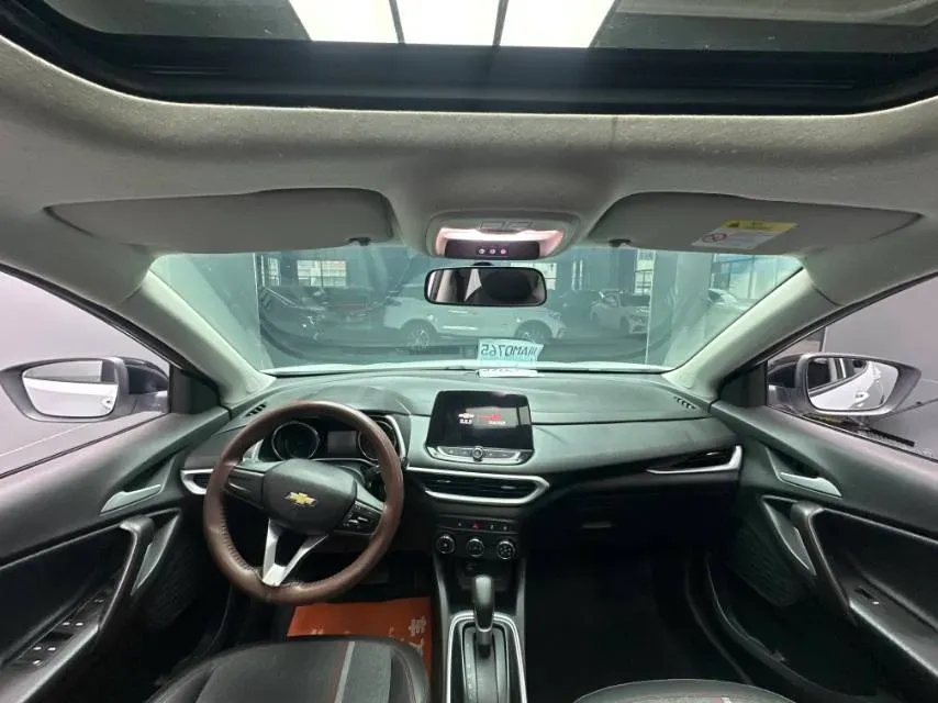 2019 Chevrolet Trax 1.0T 125HP L3 6AT,autocango,china used car exporter,china ev exporter,chinese used car exporter,chinese used ev exporter