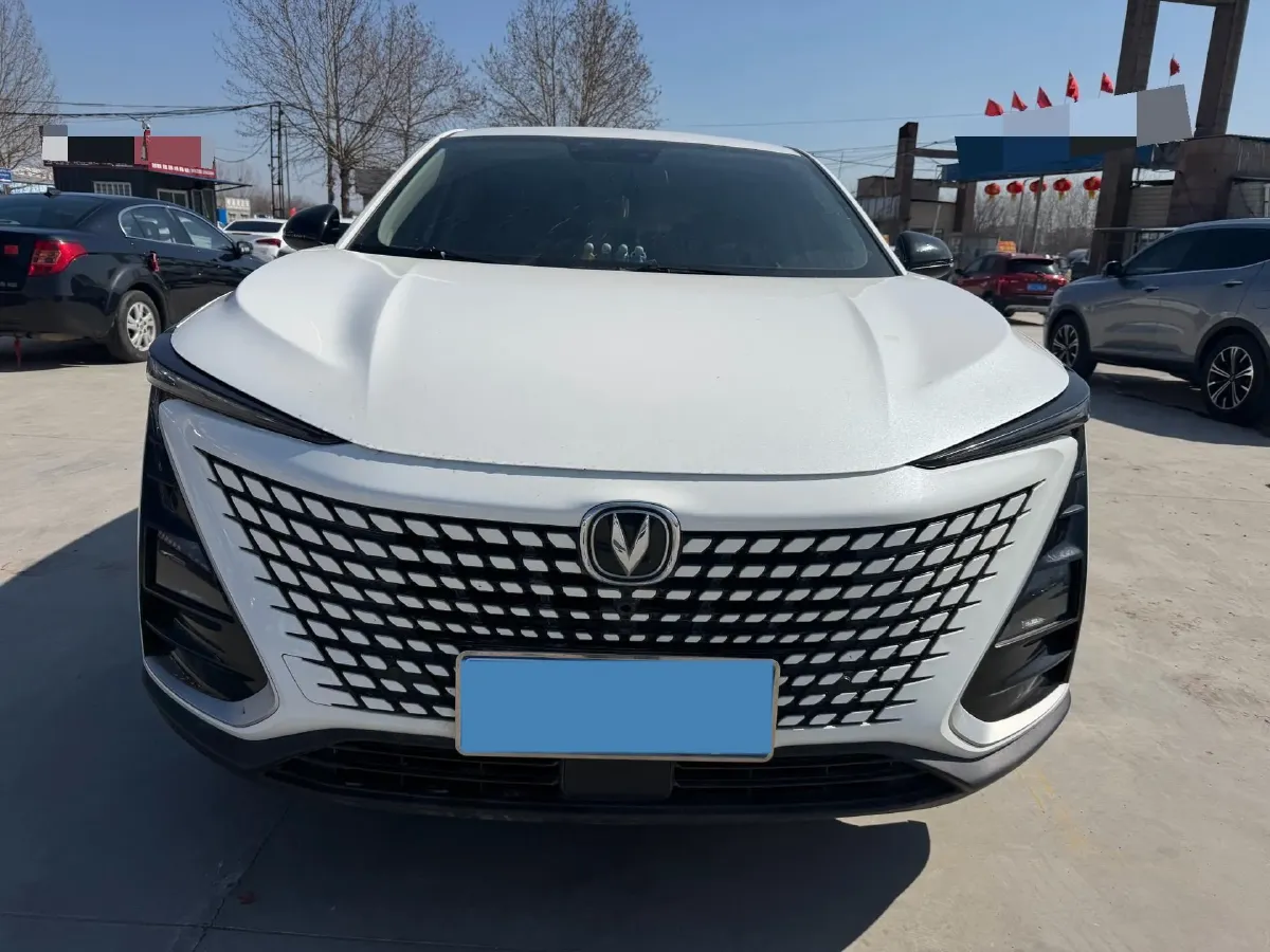 2020 ChangAn UNI-T 1.5T 180HP L4 7DCT,autocango,china used car exporter,china ev exporter,chinese used car exporter,chinese used ev exporter