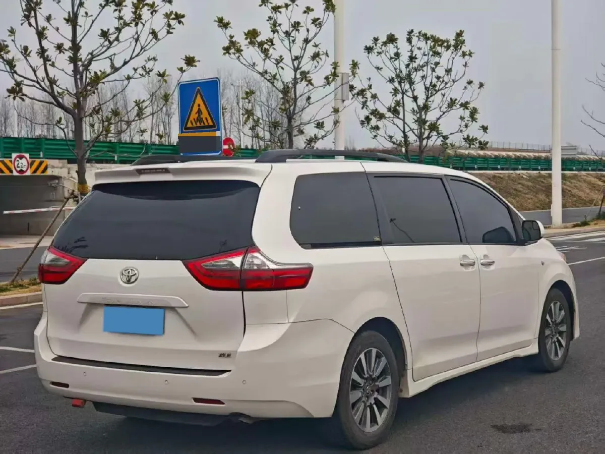 2019 Toyota Avalon 2.0L 178HP L4 CVT,autocango,china used car exporter,china ev exporter,chinese used car exporter,chinese used ev exporter