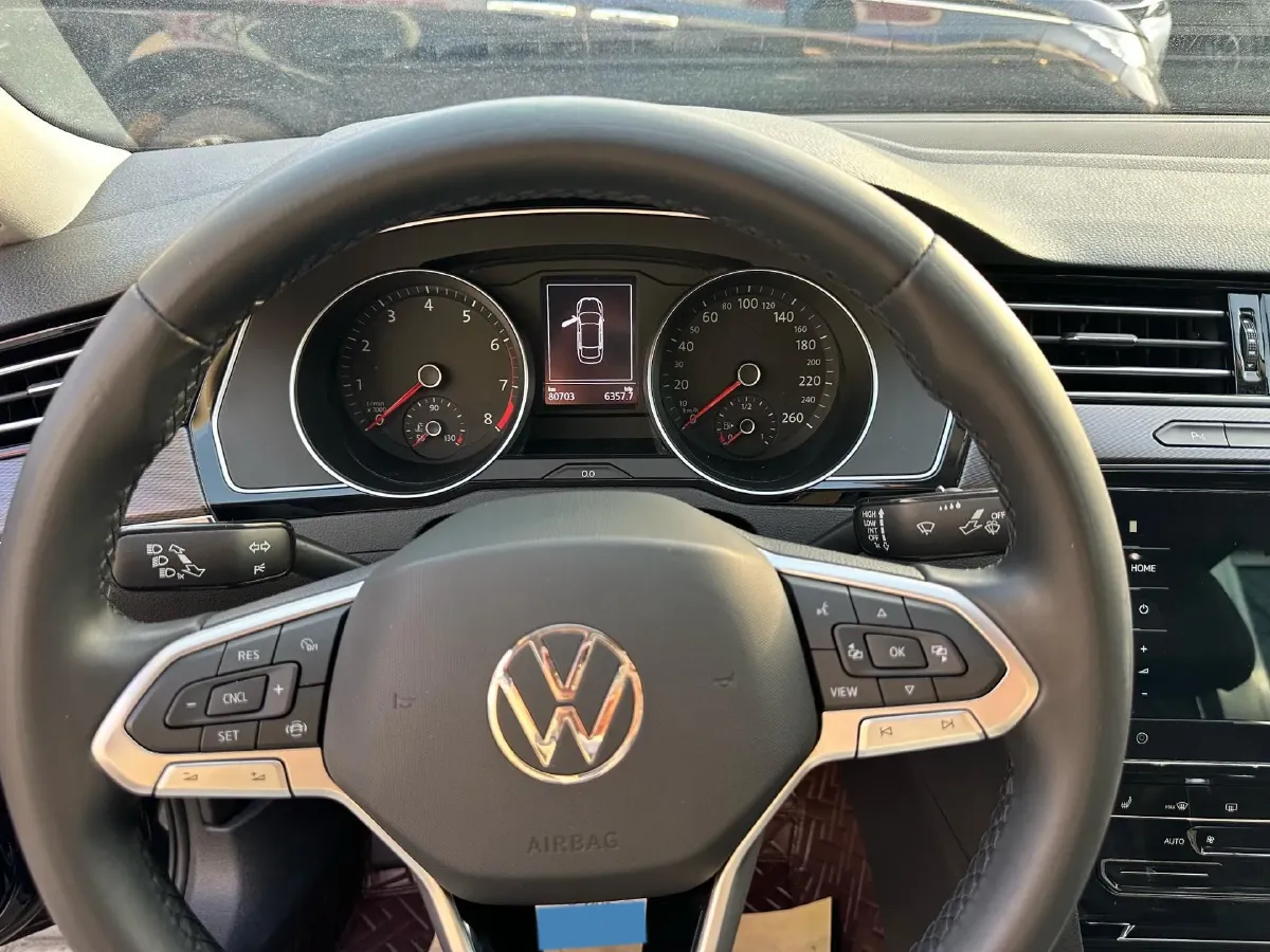 2020 Volkswagen Magotan 2.0T 186HP L4 7DCT,autocango,china used car exporter,china ev exporter,chinese used car exporter,chinese used ev exporter