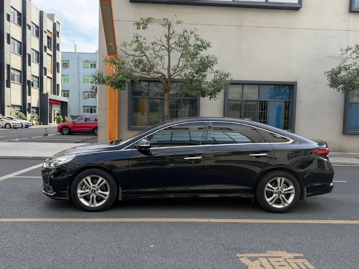 2018 Hyundai Sonata 2.0T 241HP L4 6AT,autocango,china used car exporter,china ev exporter,chinese used car exporter,chinese used ev exporter