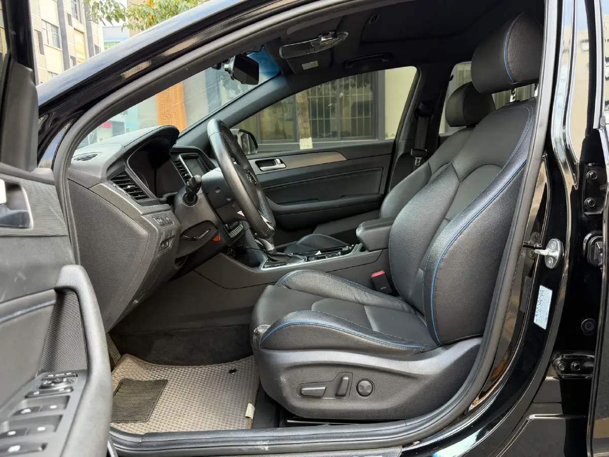 2018 Hyundai Sonata 2.0T 241HP L4 6AT,autocango,china used car exporter,china ev exporter,chinese used car exporter,chinese used ev exporter