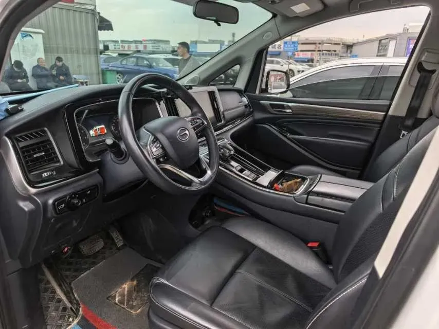 2021 GAC Trumpchi M8 2.0T 252HP L4 8AT,autocango,china used car exporter,china ev exporter,chinese used car exporter,chinese used ev exporter