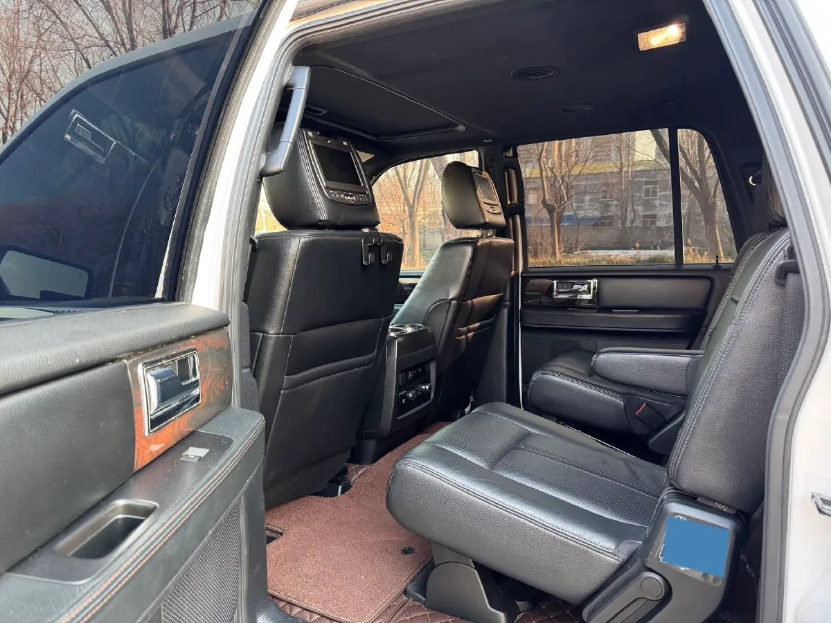 2017 Lincoln Navigator 3.5T 355HP V6 6AT,autocango,china used car exporter,china ev exporter,chinese used car exporter,chinese used ev exporter