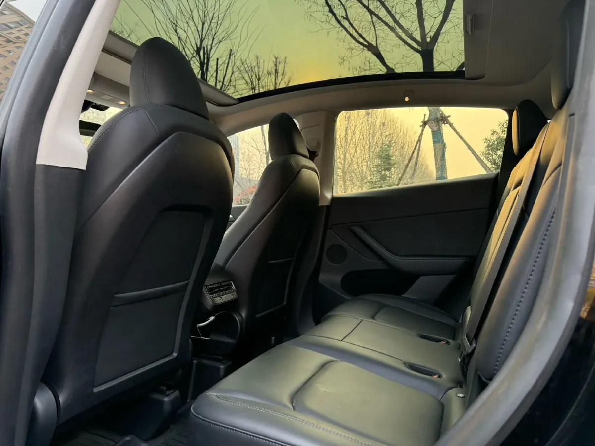 2023 Tesla Model Y BEV 78.4KWH,autocango,china used car exporter,china ev exporter,chinese used car exporter,chinese used ev exporter