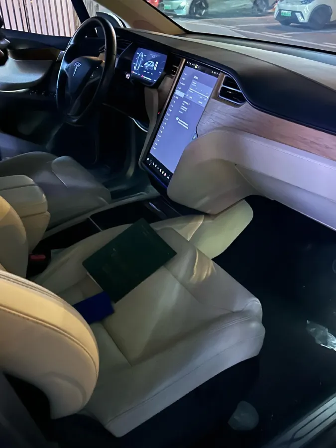 2019 Tesla Model X BEV 75KWH,autocango,china used car exporter,china ev exporter,chinese used car exporter,chinese used ev exporter