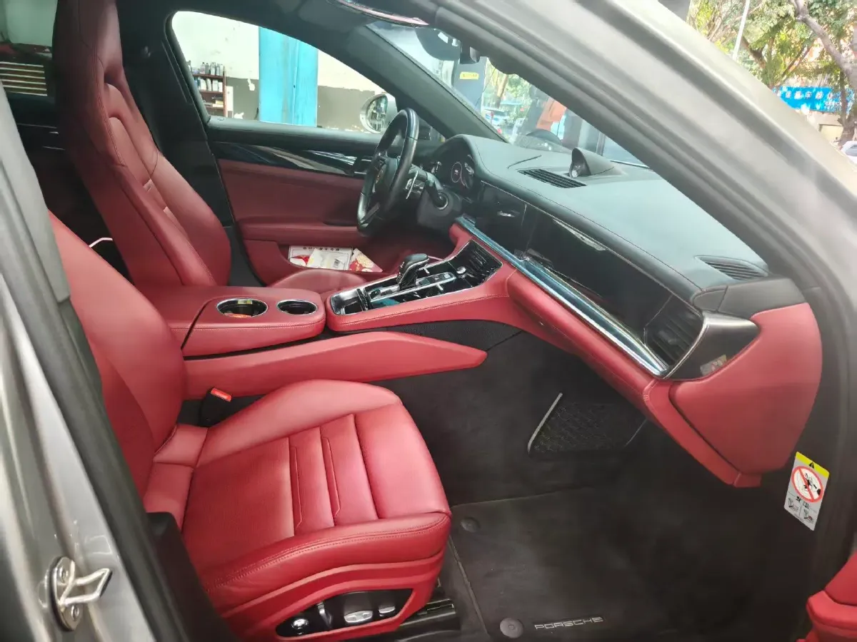 2021 Porsche Panamera 2.9T 441HP V6 8DCT,autocango,china used car exporter,china ev exporter,chinese used car exporter,chinese used ev exporter