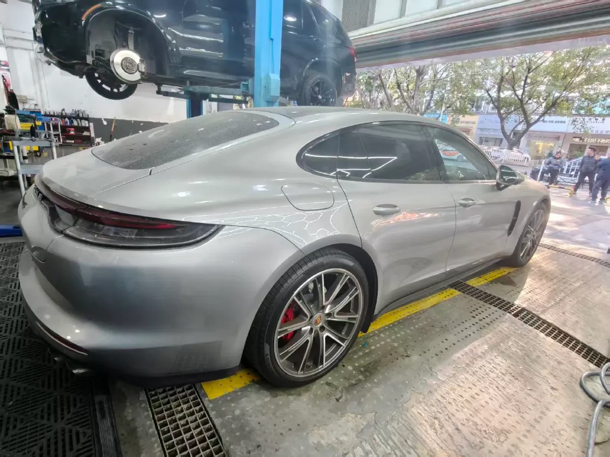 2021 Porsche Panamera 2.9T 441HP V6 8DCT,autocango,china used car exporter,china ev exporter,chinese used car exporter,chinese used ev exporter