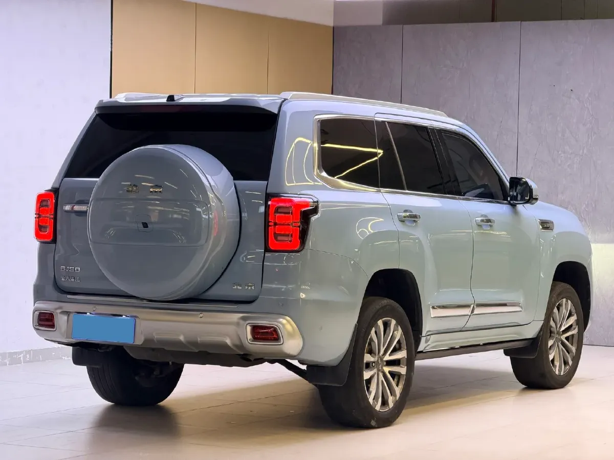 2022 Beijing BJ60 2.0T 267HP L4 8AT,autocango,china used car exporter,china ev exporter,chinese used car exporter,chinese used ev exporter