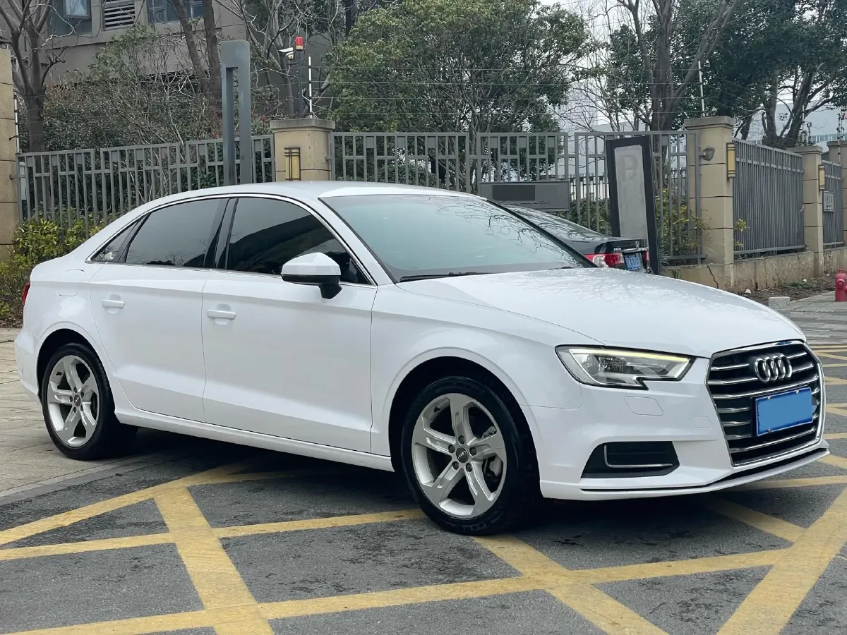 2020 Audi A3 1.4T 150HP L4 7DCT,autocango,china used car exporter,china ev exporter,chinese used car exporter,chinese used ev exporter