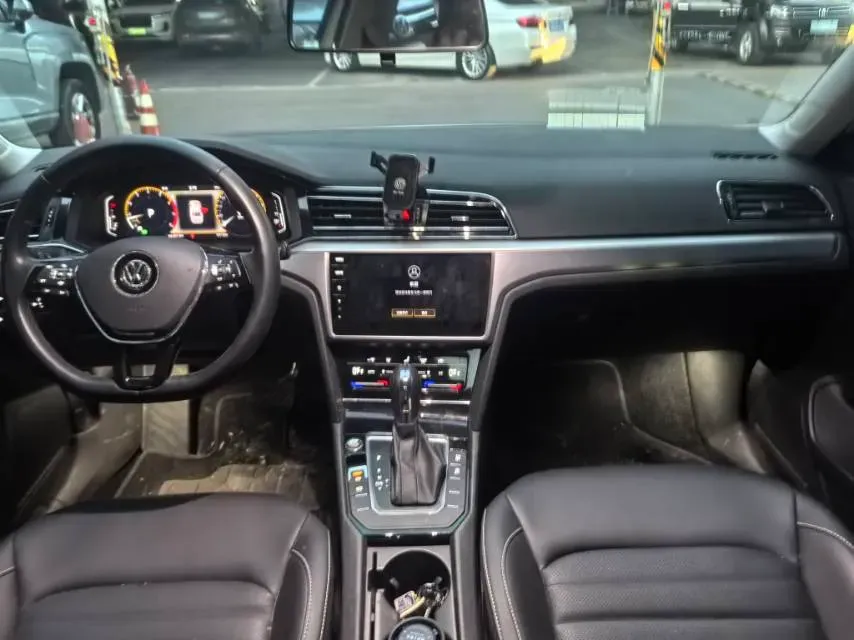 2021 Volkswagen Lamando 1.4T 150HP L4 7DCT,autocango,china used car exporter,china ev exporter,chinese used car exporter,chinese used ev exporter