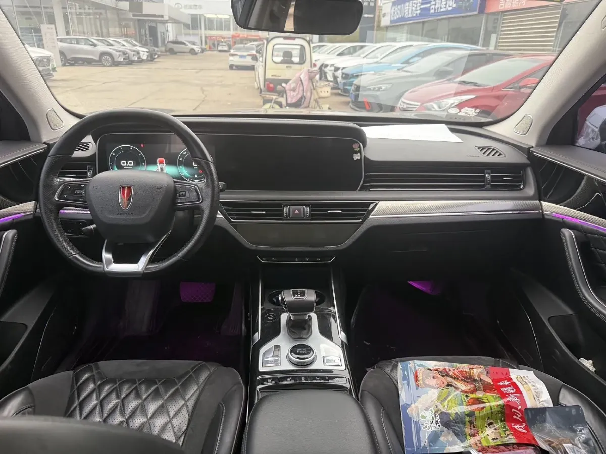 2019 HongQi HS5 2.0T 224HP L4 6AT,autocango,china used car exporter,china ev exporter,chinese used car exporter,chinese used ev exporter