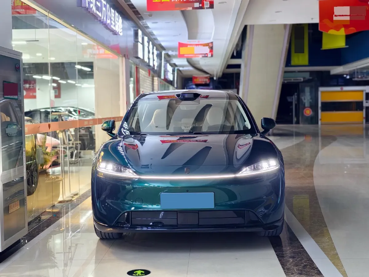 2026 Luxeed R7 REEV 156HP REEV,autocango,china used car exporter,china ev exporter,chinese used car exporter,chinese used ev exporter