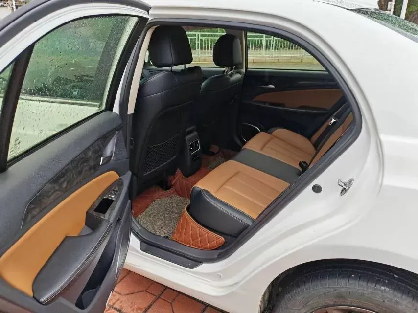 2017 BYD Qin 1.5T 154HP L4 6DCT PHEV 15.2KWH,autocango,china used car exporter,china ev exporter,chinese used car exporter,chinese used ev exporter