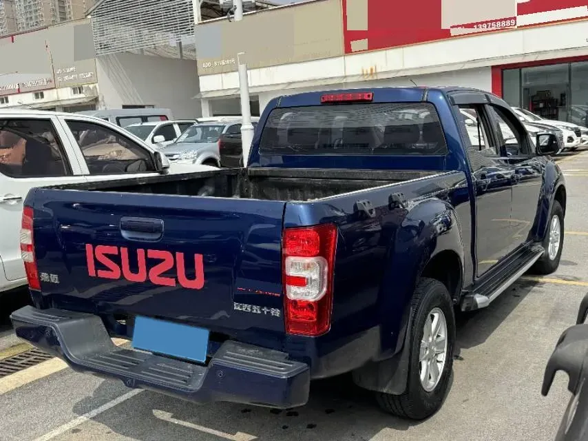 2022 Isuzu RE-MAX Jim 2.8T 120HP L4 5MT,autocango,china used car exporter,china ev exporter,chinese used car exporter,chinese used ev exporter