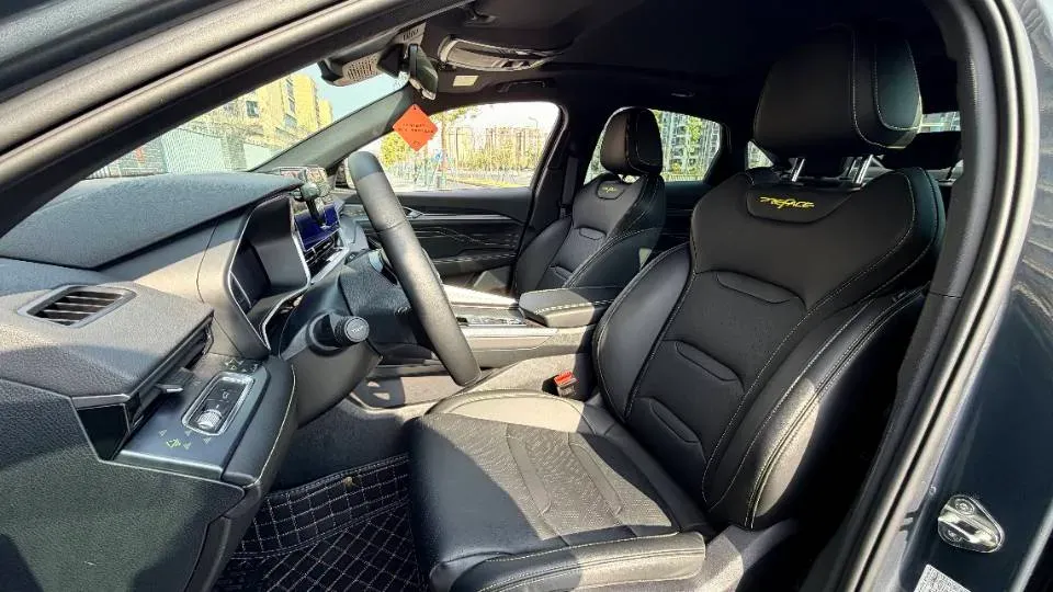 2023 Geely Preface 1.5T 181HP L4 7DCT,autocango,china used car exporter,china ev exporter,chinese used car exporter,chinese used ev exporter