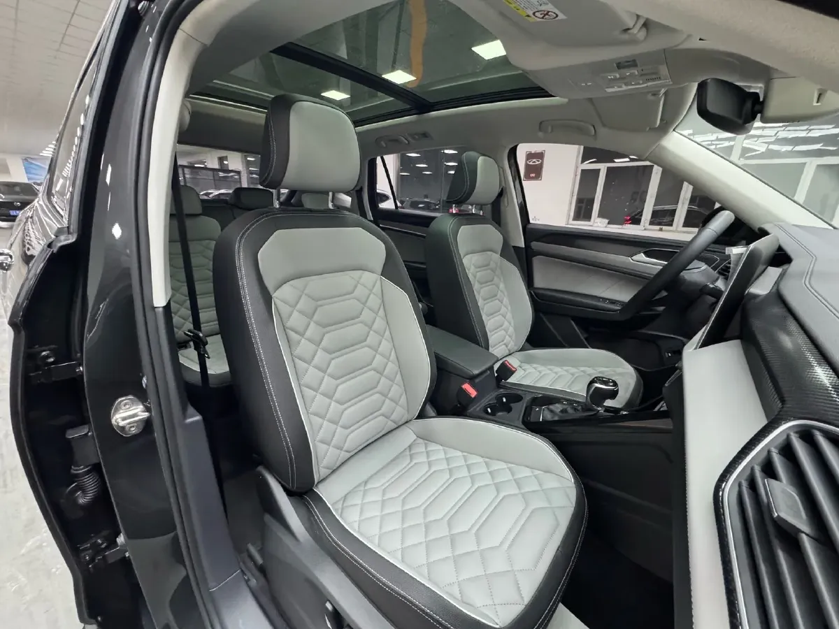 2023 Volkswagen Tayron 1.4T 150HP L4 7DCT,autocango,china used car exporter,china ev exporter,chinese used car exporter,chinese used ev exporter