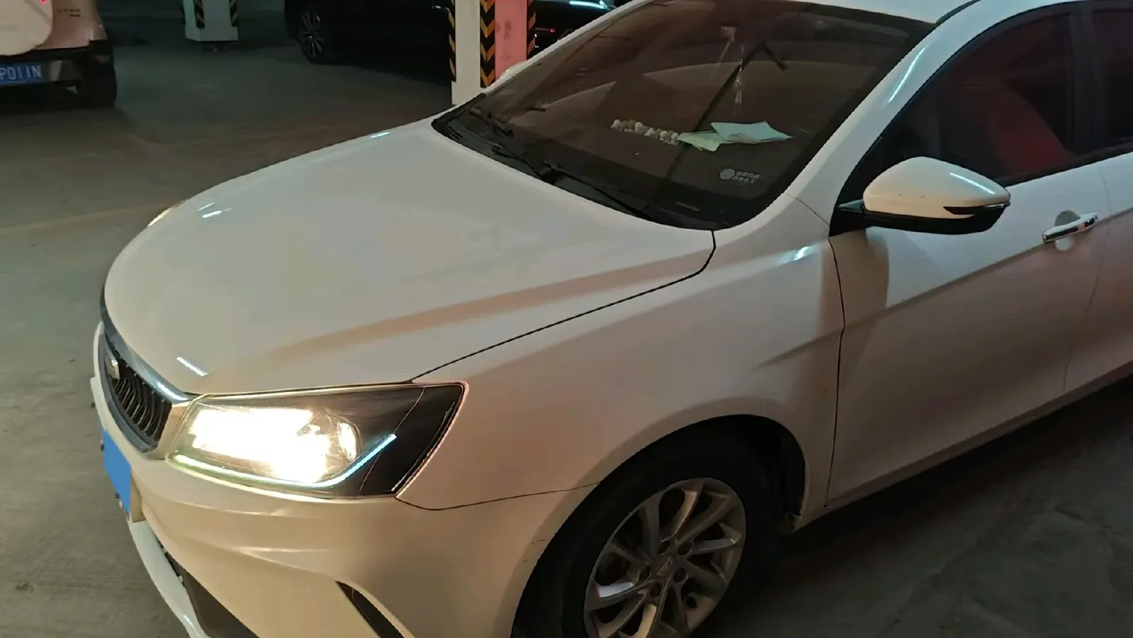 2021 BaoJun 530 1.5T 147HP L4 CVT,autocango,china used car exporter,china ev exporter,chinese used car exporter,chinese used ev exporter