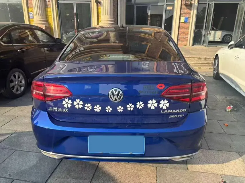 2019 Volkswagen Passat 1.4T 150HP L4 7DCT,autocango,china used car exporter,china ev exporter,chinese used car exporter,chinese used ev exporter