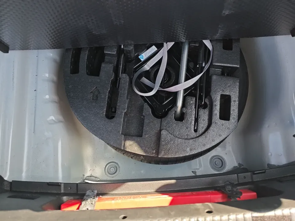 2019 Skoda Octavia 1.5L 116HP L4 6AT,autocango,china used car exporter,china ev exporter,chinese used car exporter,chinese used ev exporter