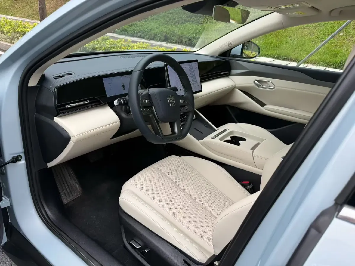 2025 BYD QinL BEV,autocango,china used car exporter,china ev exporter,chinese used car exporter,chinese used ev exporter