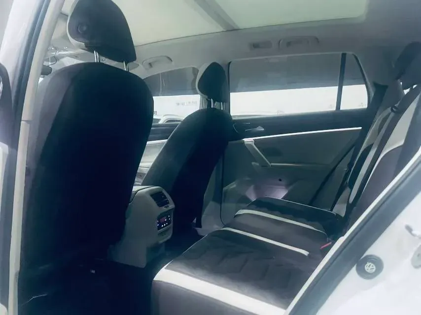 2022 Volkswagen Tayron 1.4T 150HP L4 7DCT,autocango,china used car exporter,china ev exporter,chinese used car exporter,chinese used ev exporter