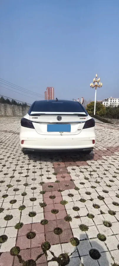 2019 MAXUS D60 1.5T 169HP L4 7DCT,autocango,china used car exporter,china ev exporter,chinese used car exporter,chinese used ev exporter
