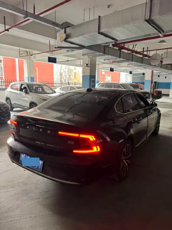 2021 Volvo S90 2.0T 250HP L4 8AT,autocango,china used car exporter,china ev exporter,chinese used car exporter,chinese used ev exporter