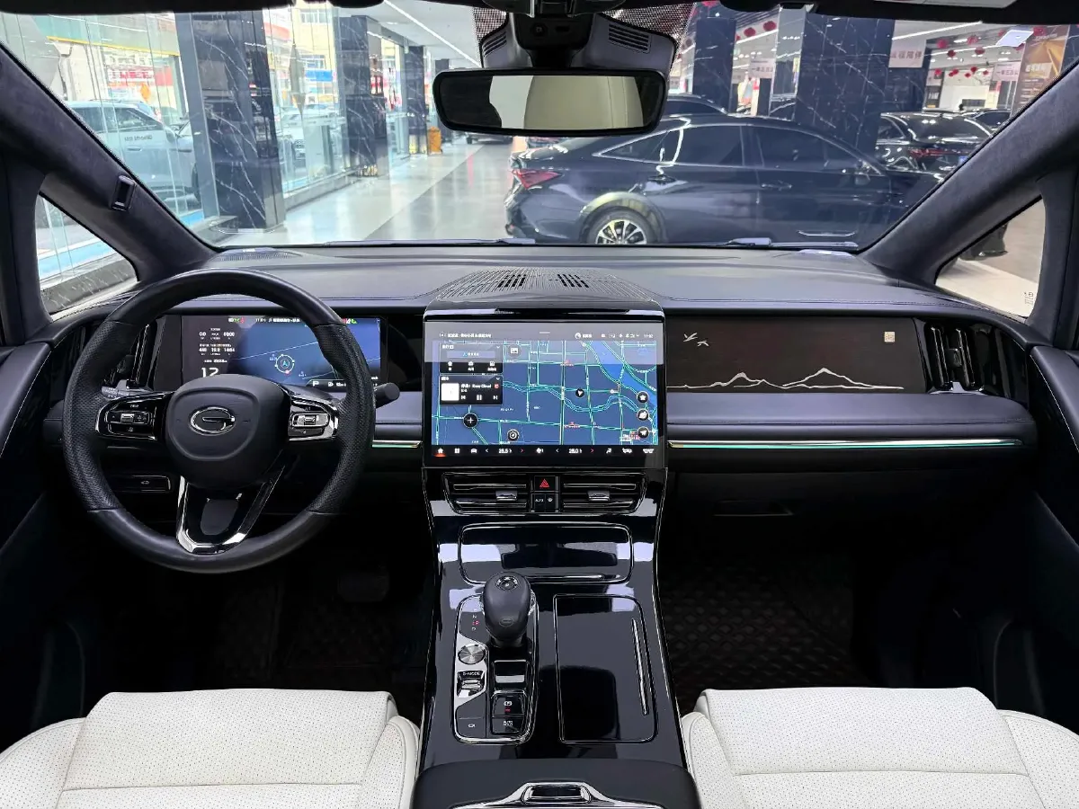 2023 GAC Trumpchi M8 2.0T 252HP L4 8AT,autocango,china used car exporter,china ev exporter,chinese used car exporter,chinese used ev exporter